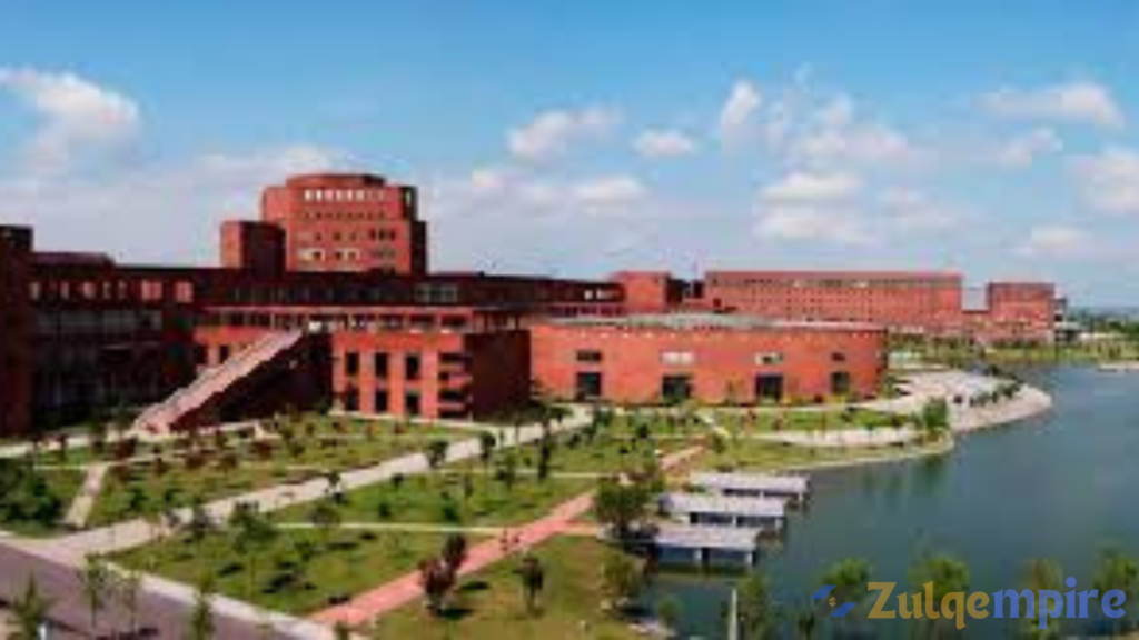 Jiangxi Normal University: A Vibrant Learning Environment